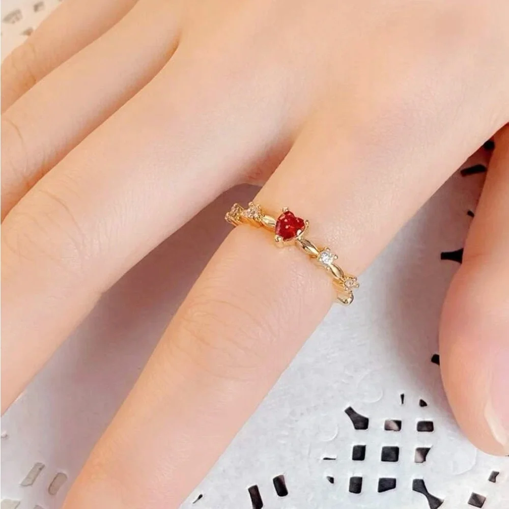 NWT Red Heart ❤️ Ring - Picture 7 of 7
